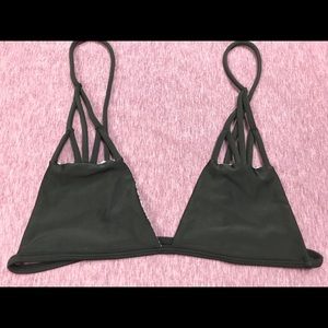 Acacia Swimwear Santorini Top Medium Black